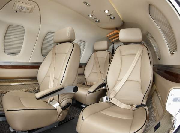 foto dell'aeromobile Eclipse 550